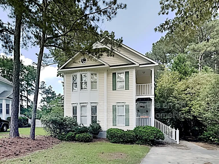 313 Brook Hollow Dr — Photo 1