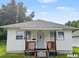 611 S 23rd St, Herrin, IL 62948