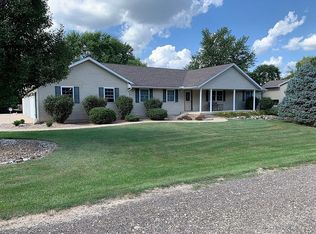 2301 N Willow Rd, Peoria, IL 61604