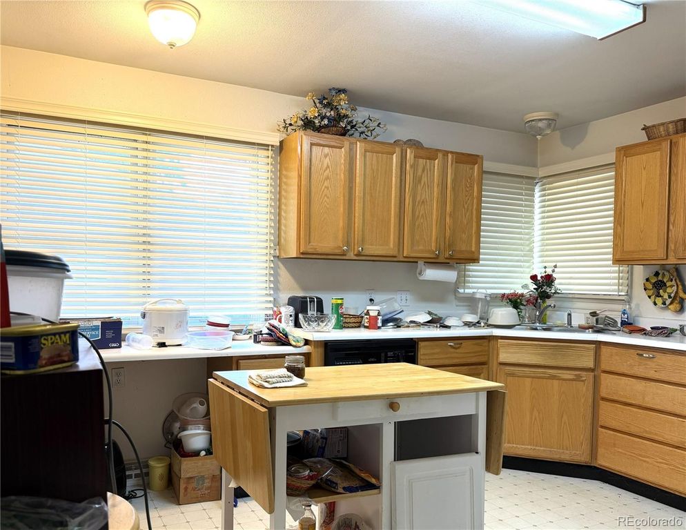 1010 Hilltop Drive
