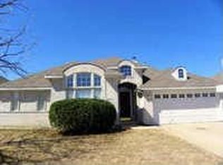 5125 White Sands Dr, Fort Worth, TX 76137