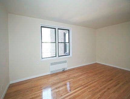 2nd image of 6770 Yellowstone Blvd APT 4J