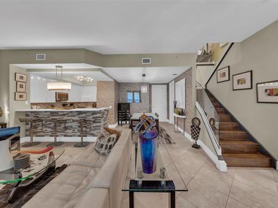 2601 NE 14th Ave #112, Oakland Park, FL, 33334