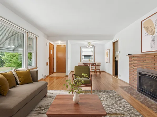 3530 Beard Ave N, Robbinsdale, MN 55422