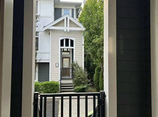 8433 164th St, Surrey, BC
