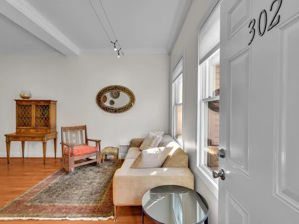 302 Oklahoma Ave NE APT 302, Washington, DC 20002