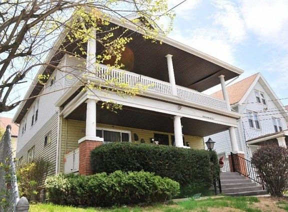 5th image of 1621 Grantwood Ave