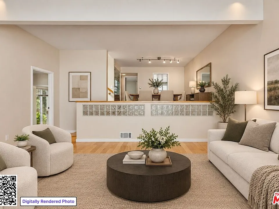 17207 Palisades Cir