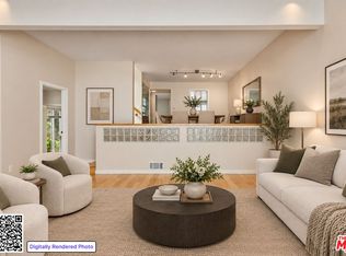17207 Palisades Cir, Pacific Palisades, CA 90272