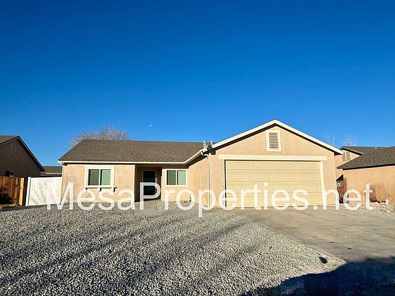 2nd image of 17882 Kendall Cir