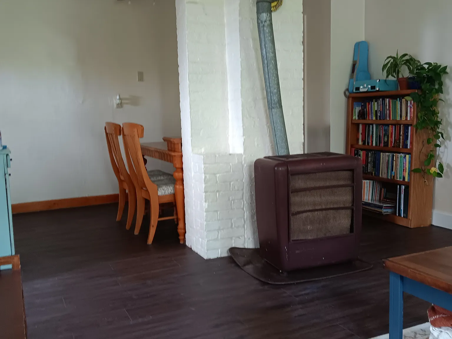 227 Albion Pl — Photo 2