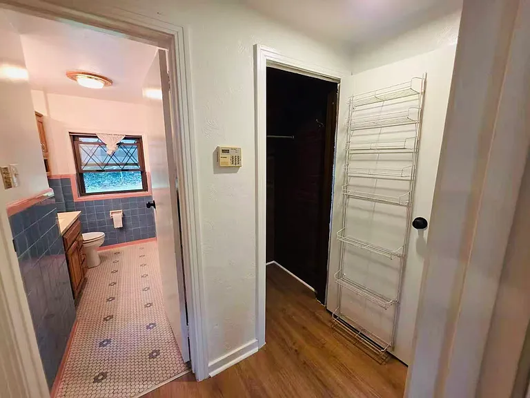 915 Liberty St — Photo 15