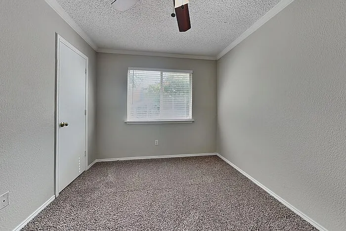 5612 Northfield Dr — Photo 13