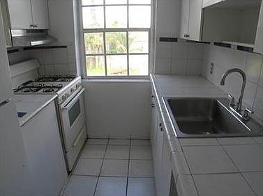 3rd image of 725 81st St APT 4
