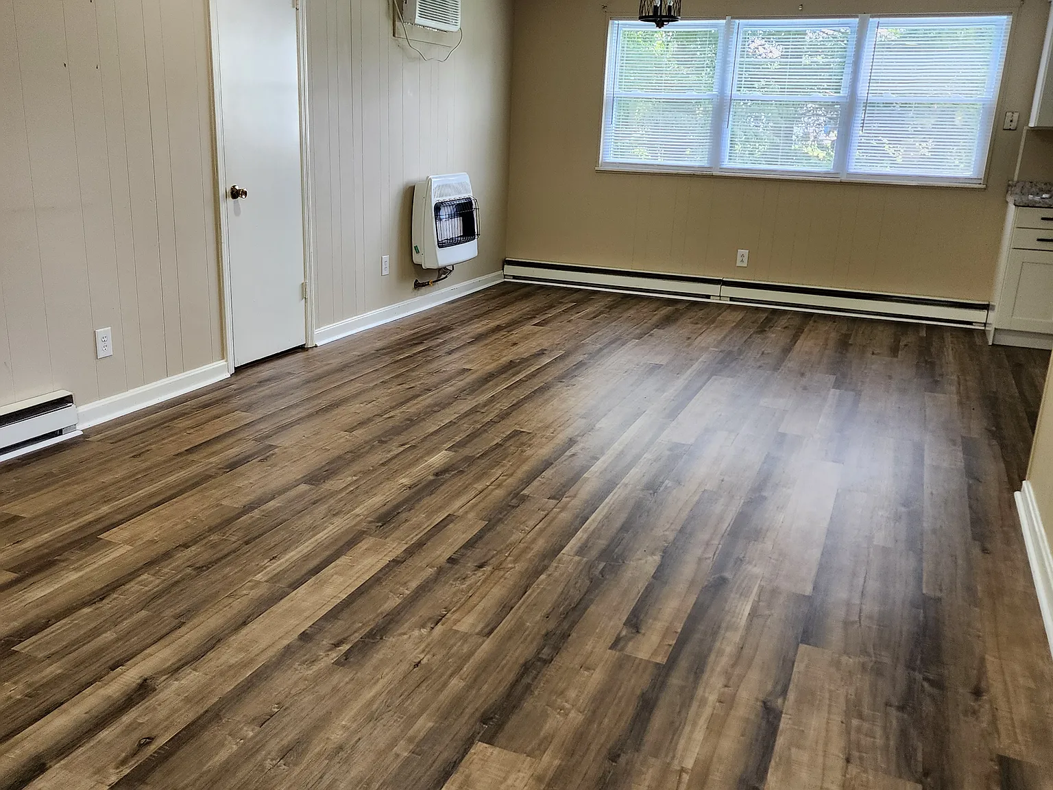 2 bed, 895 sqft, $900 — Photo 4