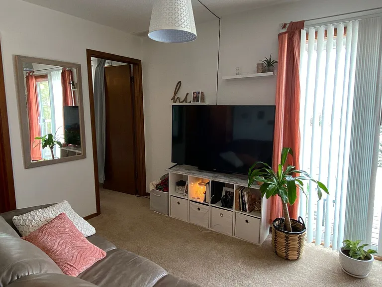 105 Jewel Dr — Photo 4