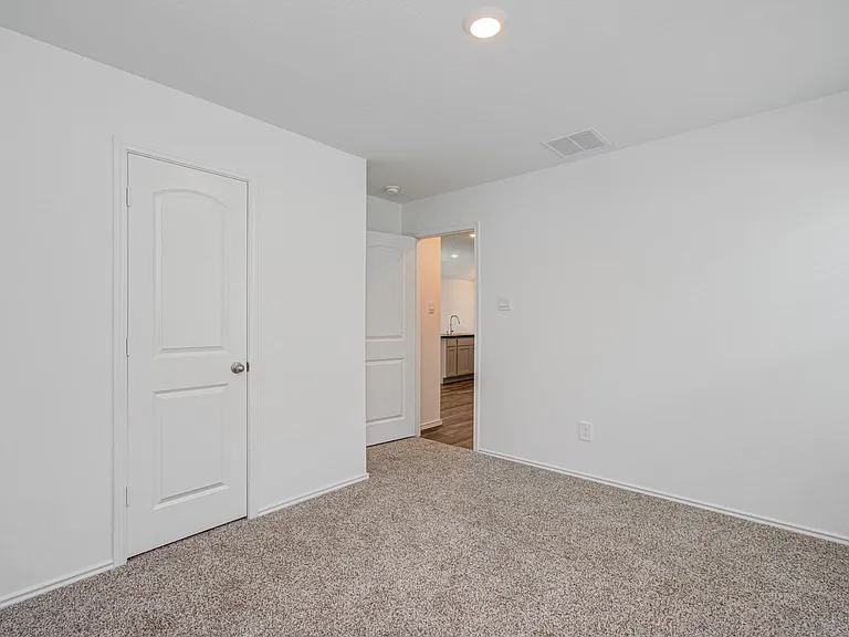 6111 Grove Of Pines St — Photo 27