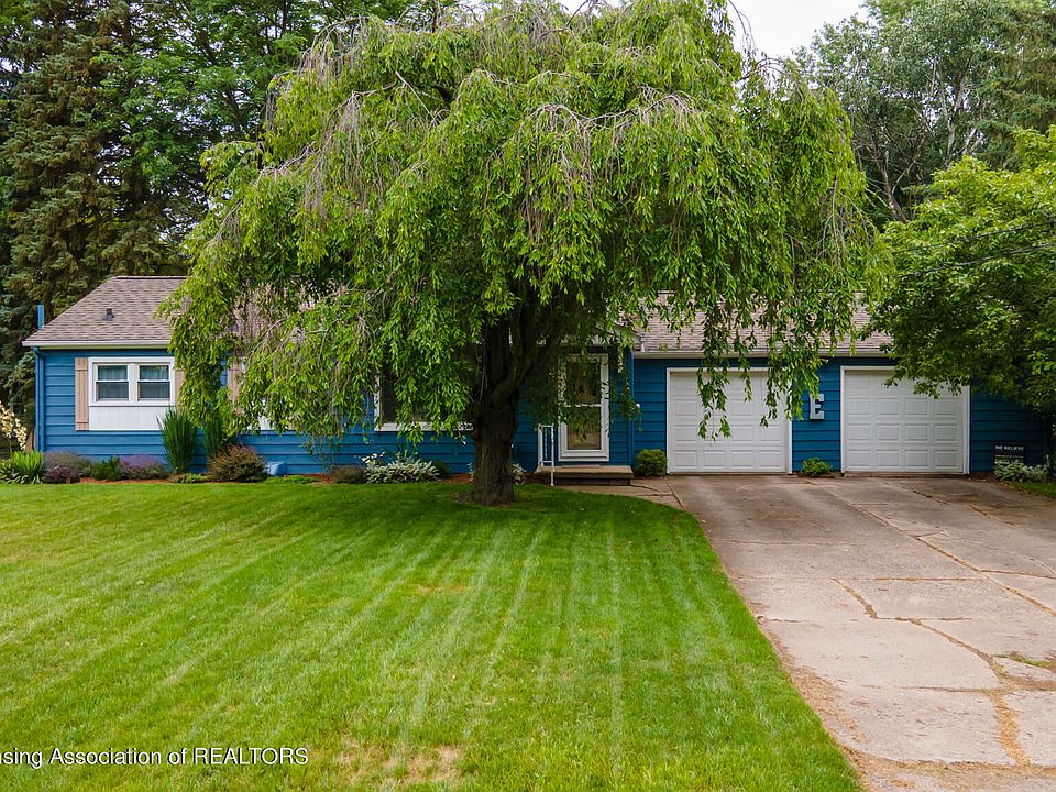 1st image of 3216 Manley Dr