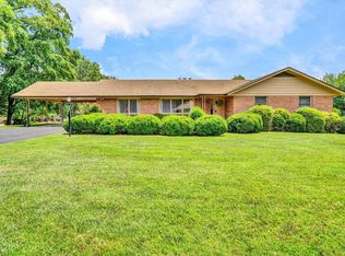 120 Vantage Rd, Rocky Mount, VA 24151