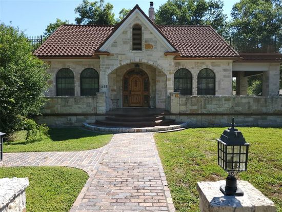 511 E Farrar St Groesbeck Tx 76642 Mls 14500610 Zillow