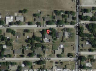 2104 SE 9th St, Mineral Wells, TX 76067