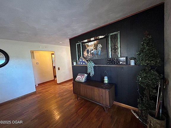 4th image of 1308 Walnut St