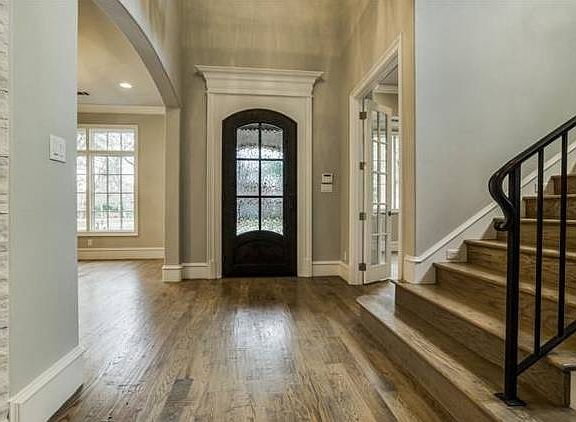 3rd image of 2933 Owenwood Dr