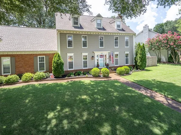 9169 Greenbrier Cv, Germantown, TN 38139