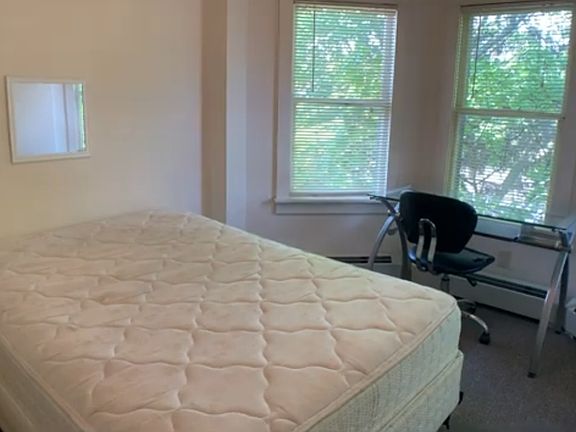 4th image of 103 Highland Pl APT 4