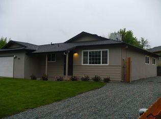 845 Hasvold Dr, Red Bluff, CA 96080