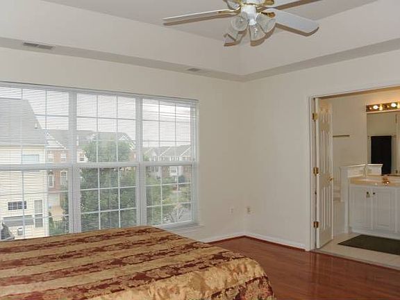 3rd image of 6761 Joseph Edgar Ct
