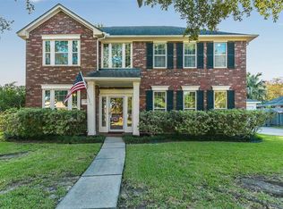 127 Pallins Way, League City, TX 77573