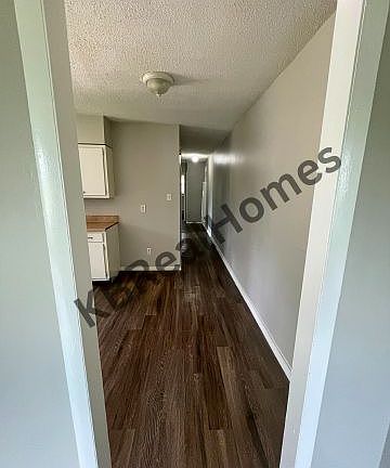 5th image of 6 E McKellar Ave #6