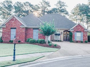 110 Willow Crest Cir, Brandon, MS 39047