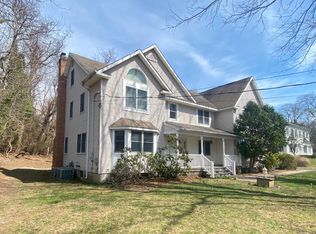 155 Lower Sheep Pasture Rd, East Setauket, NY 11733