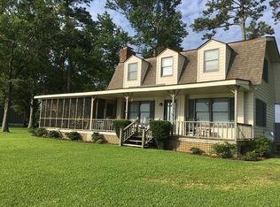 43 Kenion Ave, Belhaven, NC 27810
