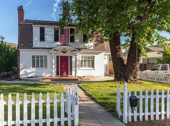 2nd image of 408 E Santa Paula St