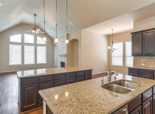 8186 Laughing Falcon Trl, Conroe, TX 77385