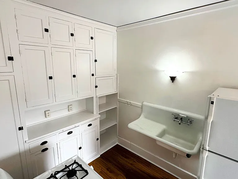 115 Bedford St SE — Photo 10
