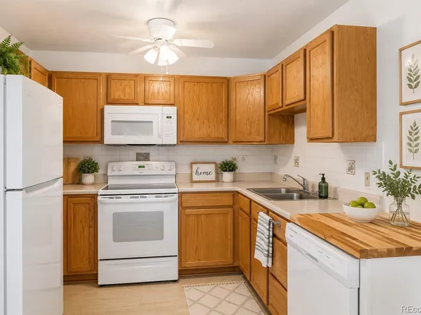 9335 E Center Avenue #2B, Denver, CO 80247