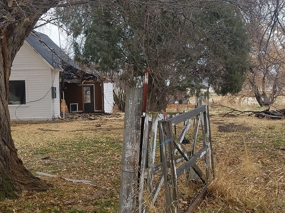 2nd image of 21694 S Cambridge Rd