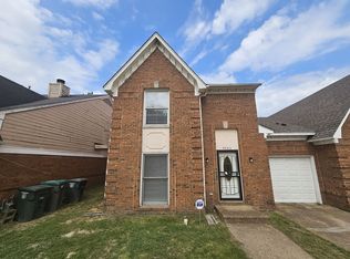 6382 Kirby Downs Dr, Memphis, TN 38115