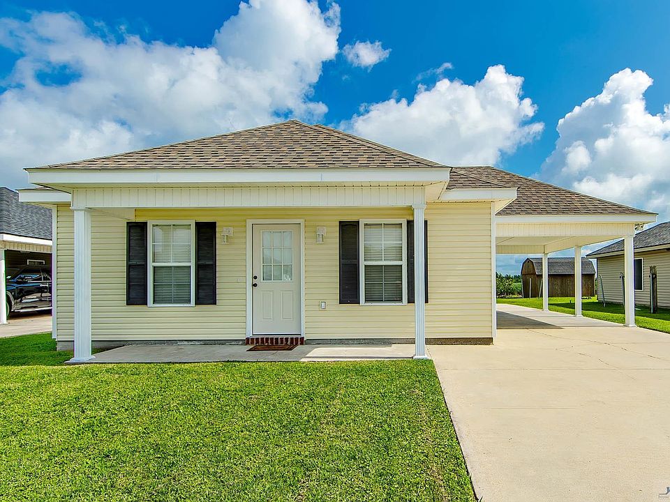 355 Daralyn Dr, Houma, LA 70363 | Zillow