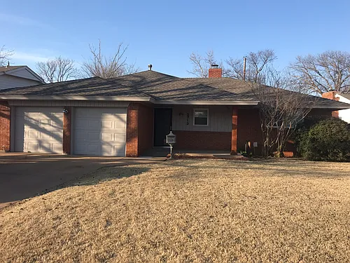2713 Berkshire Way Photo 1