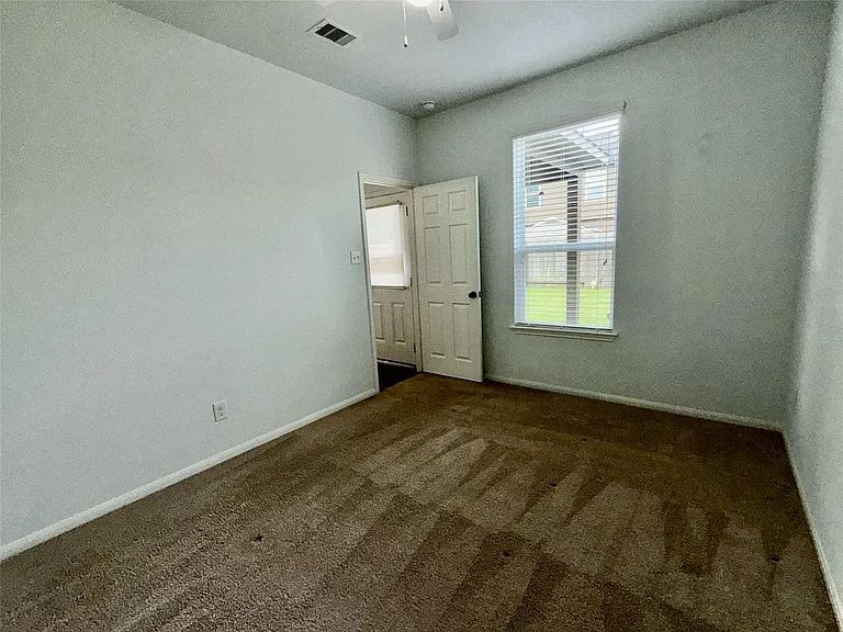 2623 Hunters Side Trl — Photo 30