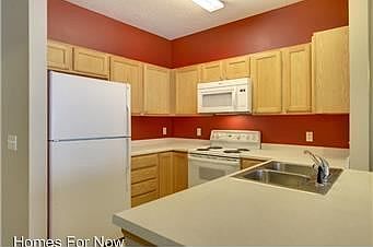 3rd image of 6862 Meadow Grass Ln S