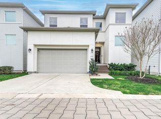 414 Yale Oaks Ln, Houston, TX 77091