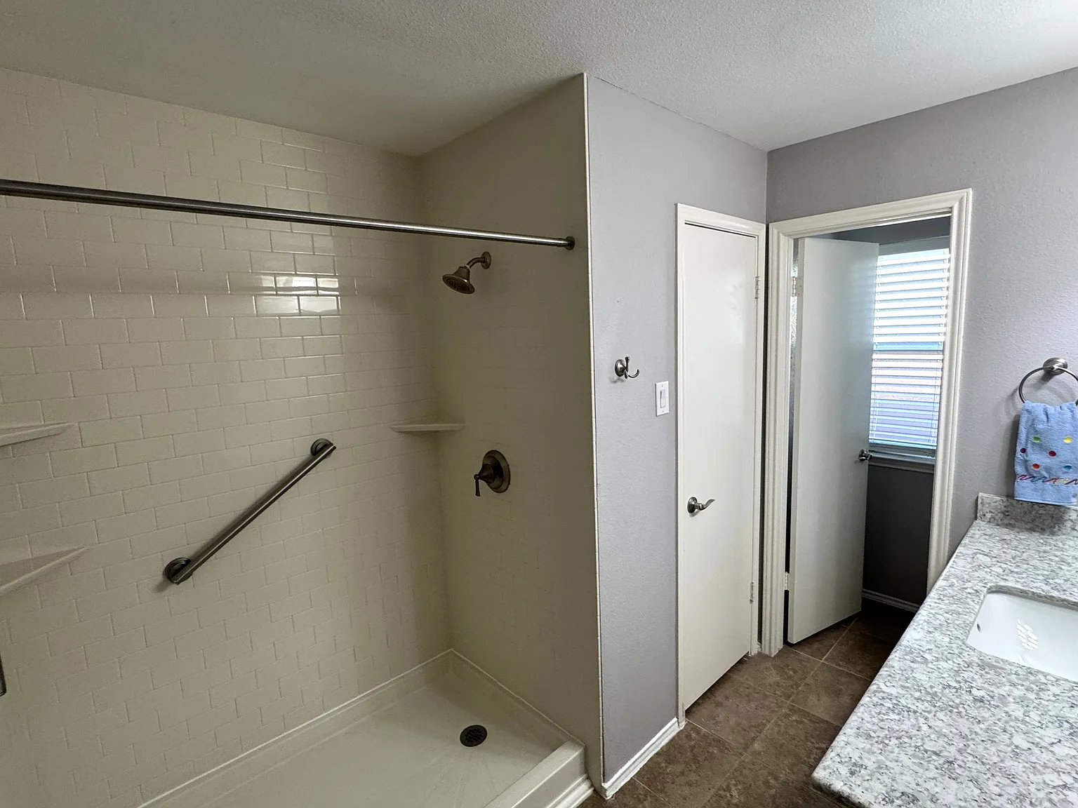 3 bed, 1661 sqft, $2,600 — Photo 2