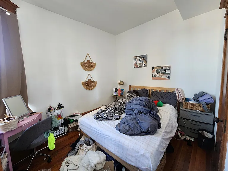 2404 W Superior St #3E — Photo 14
