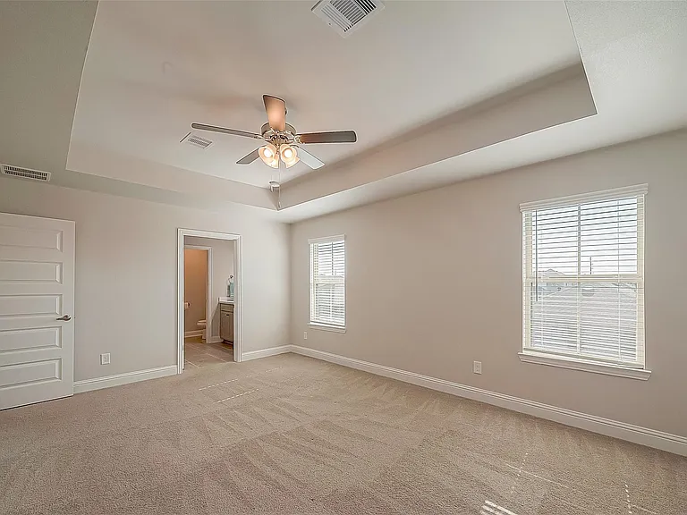 462 Aurora Creek Ln — Photo 17